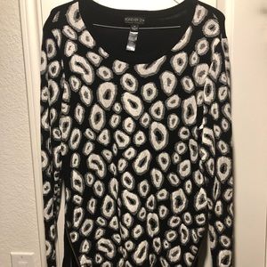 Forever 21 Tops - Cheetah Sweater Forever 21 Tops - Cheetah Sweater